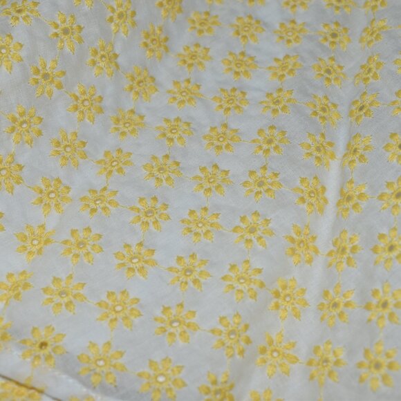 NWT Francesca's Yellow Daisy Dress - Picture 3 of 4